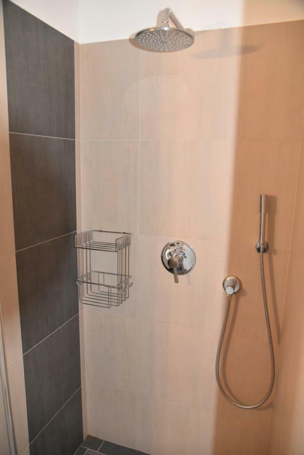 Villa Pina Appartment Chantos Tisno Εξωτερικό φωτογραφία